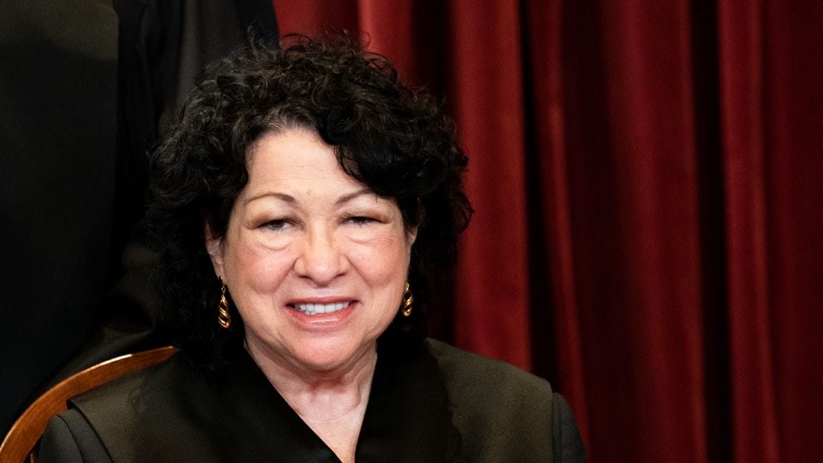 Big Government's Very Bad Week